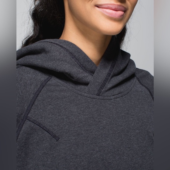 Lululemon Om & Roam Pullover Heathered Black / Black Womens size 4 - Picture 2 of 10